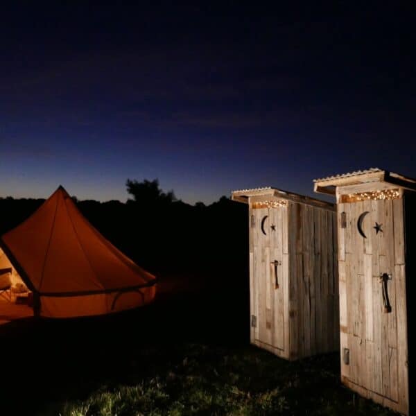 Outhouse Toilet Paddock Dreams (23)