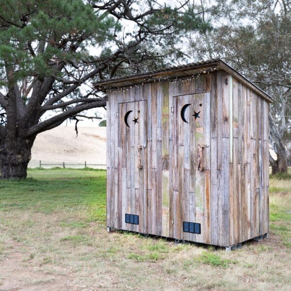 Outhouse Washroom Paddock Dreams (3)